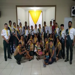 ÁGUIAS LEAIS